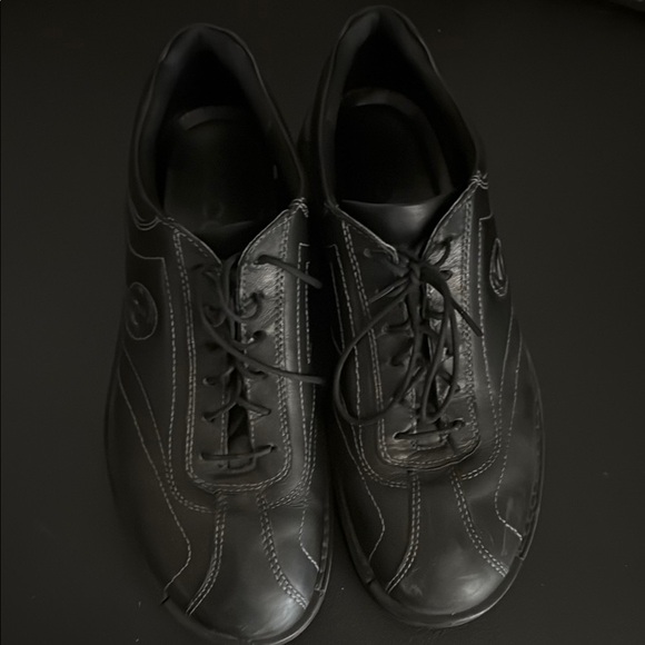 Ecco Black Leather Casual Shoes - Picture 5 of 8